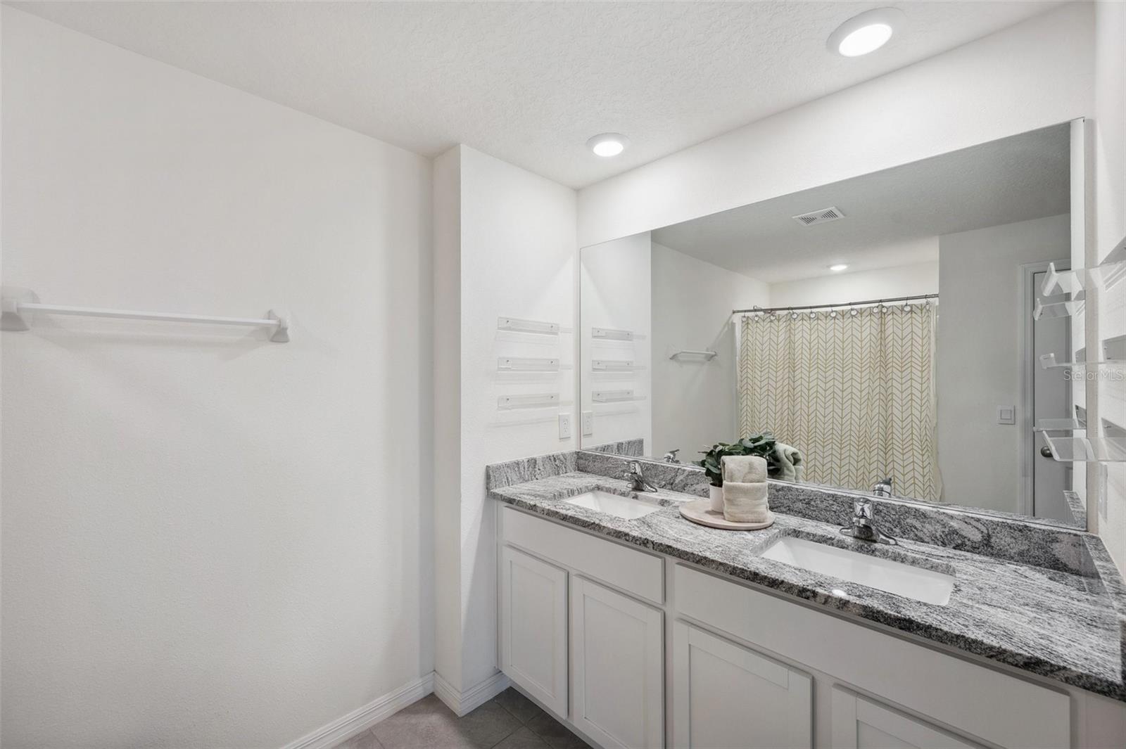 5107 GRANITE DUST PL, PALMETTO, FL, 34221