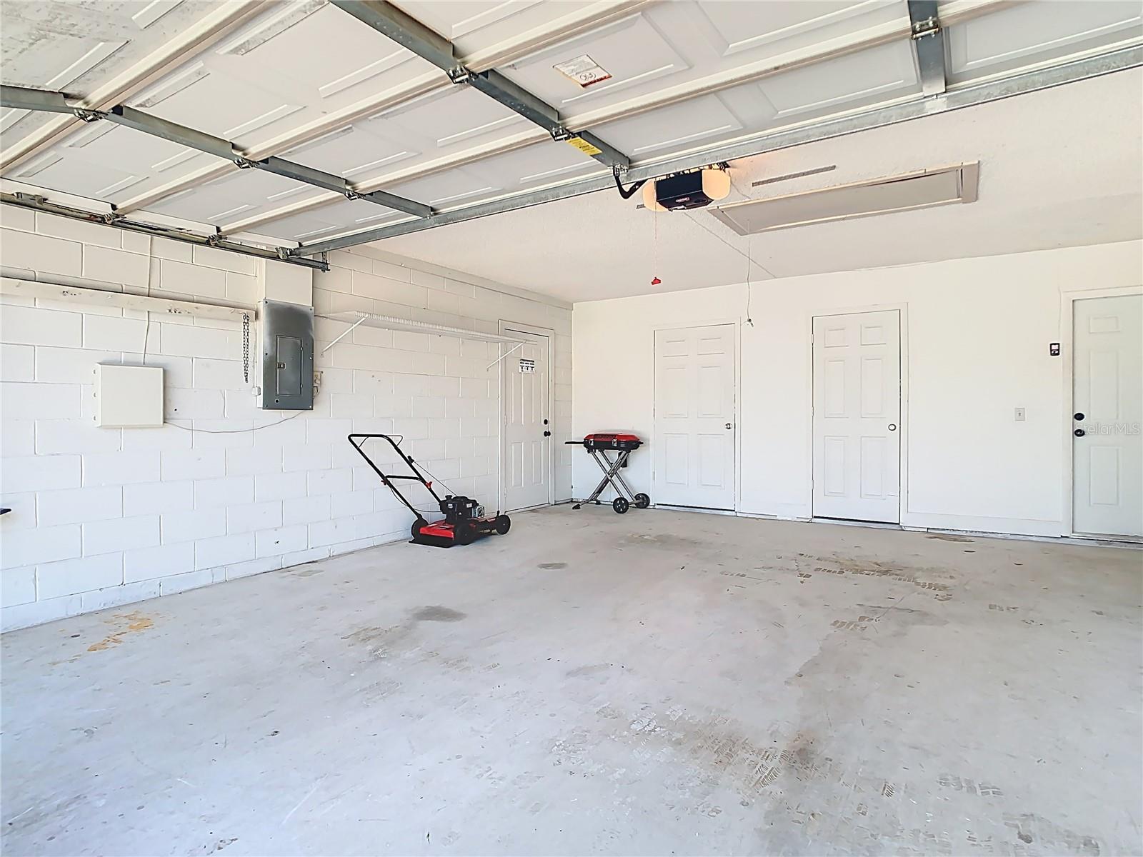 6826 ROSEMARY DR, TAMPA, FL, 33625