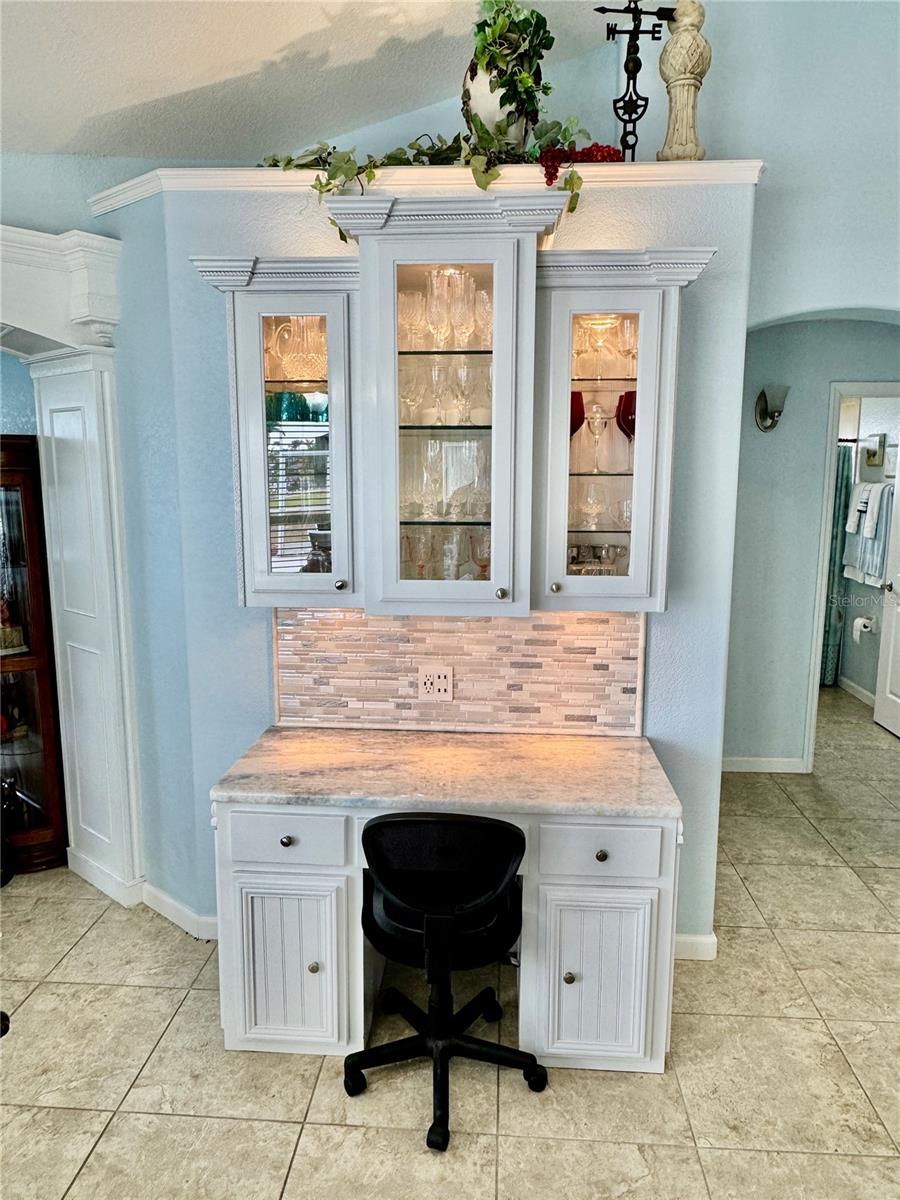 9325 SAINT PAUL DR, PORT CHARLOTTE, FL, 33981