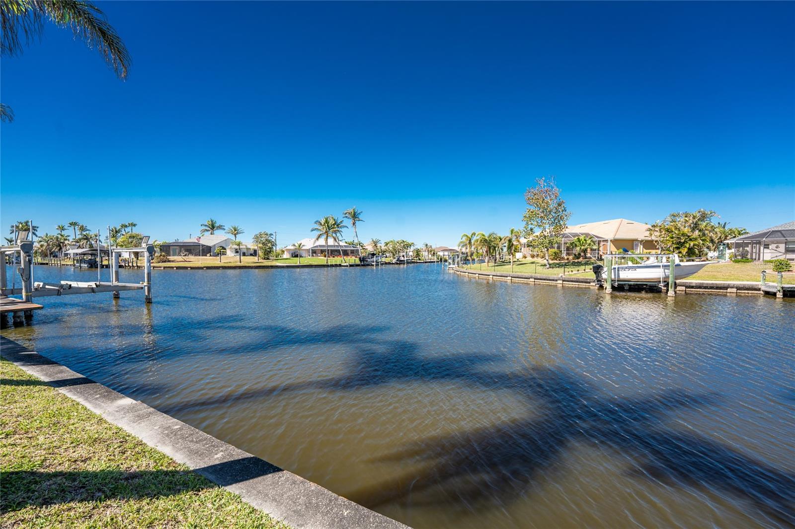 9325 SAINT PAUL DR, PORT CHARLOTTE, FL, 33981