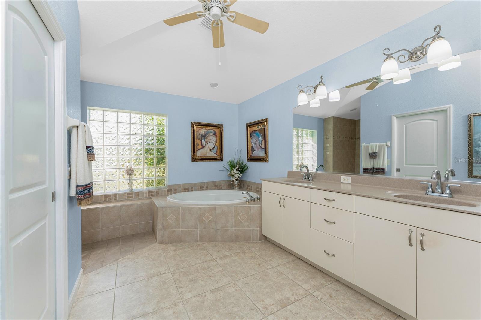 9325 SAINT PAUL DR, PORT CHARLOTTE, FL, 33981