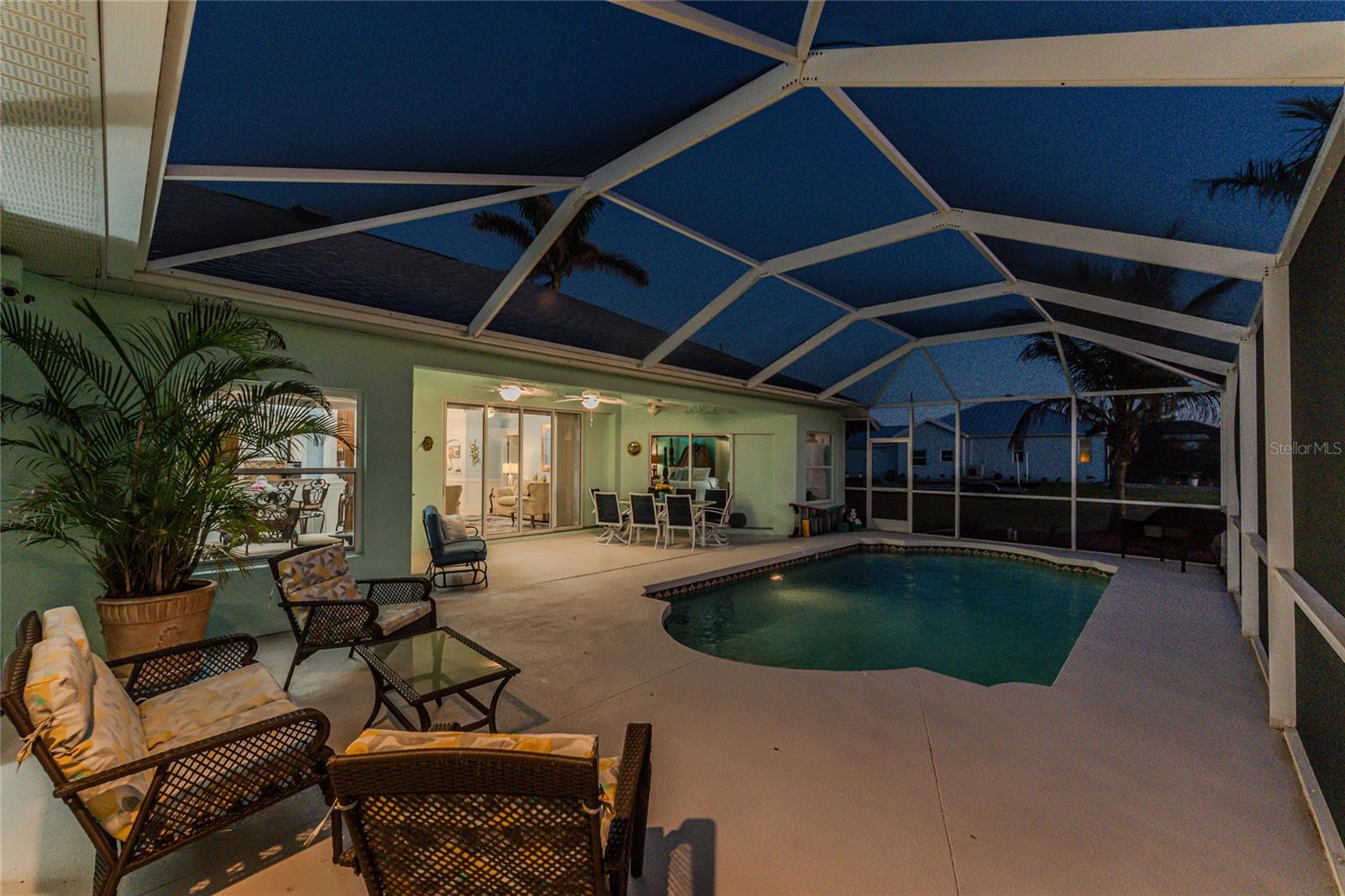 9325 SAINT PAUL DR, PORT CHARLOTTE, FL, 33981
