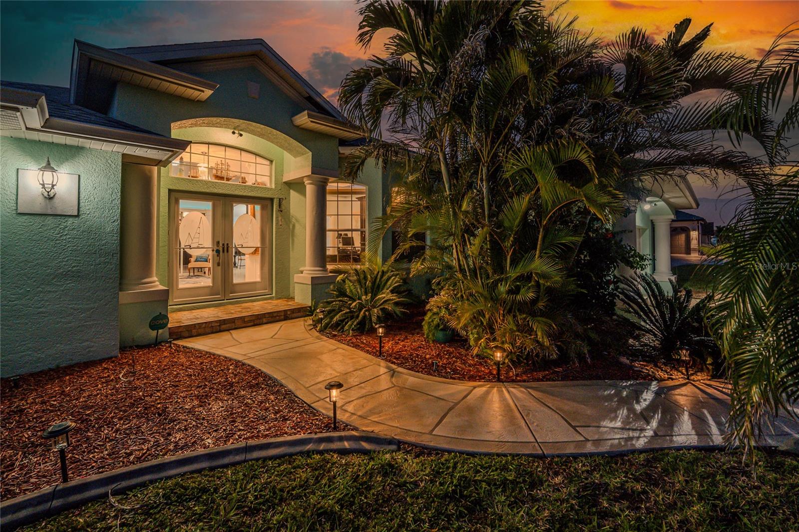9325 SAINT PAUL DR, PORT CHARLOTTE, FL, 33981