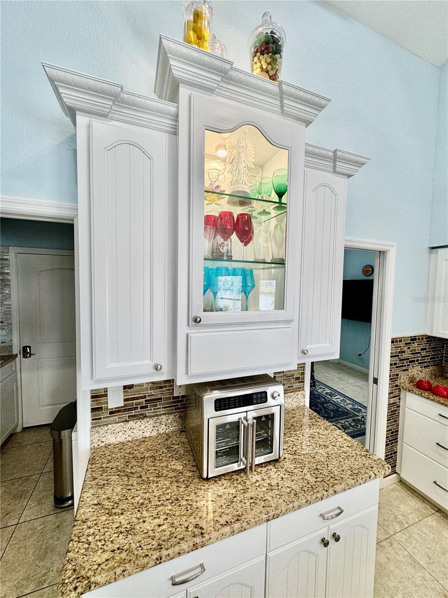 9325 SAINT PAUL DR, PORT CHARLOTTE, FL, 33981