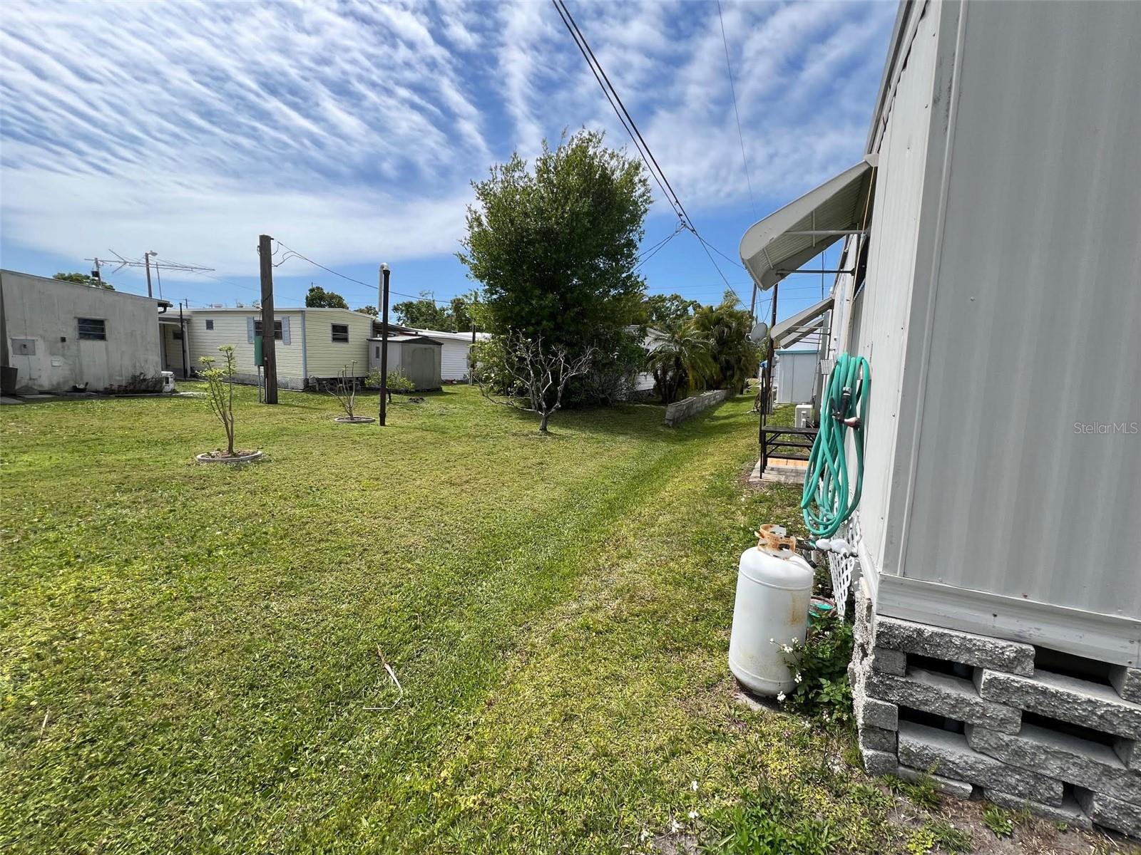 12766 SEMINOLE BLVD #101, LARGO, FL, 33778