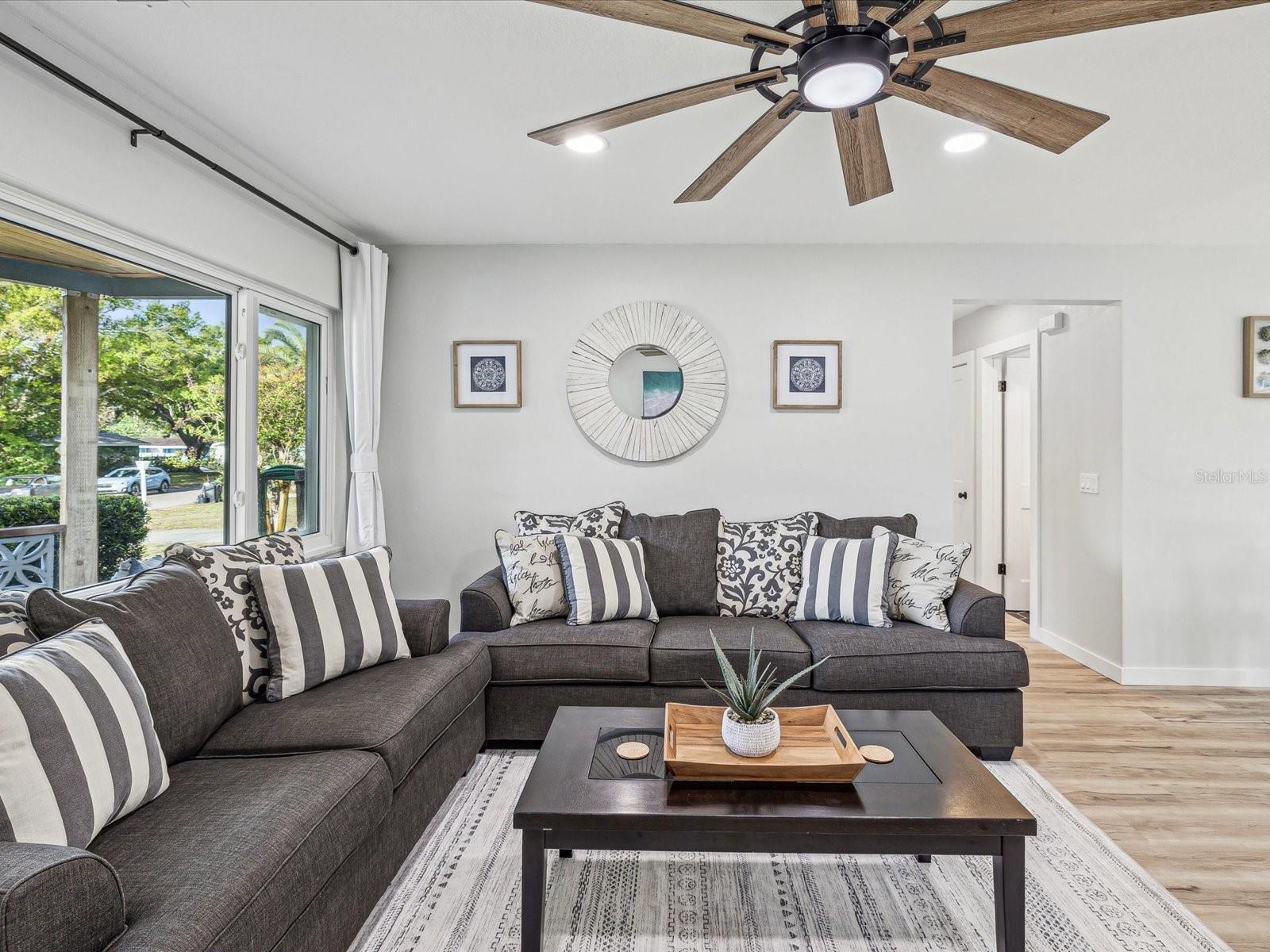 2028 PINE RIDGE DR, CLEARWATER, FL, 33763