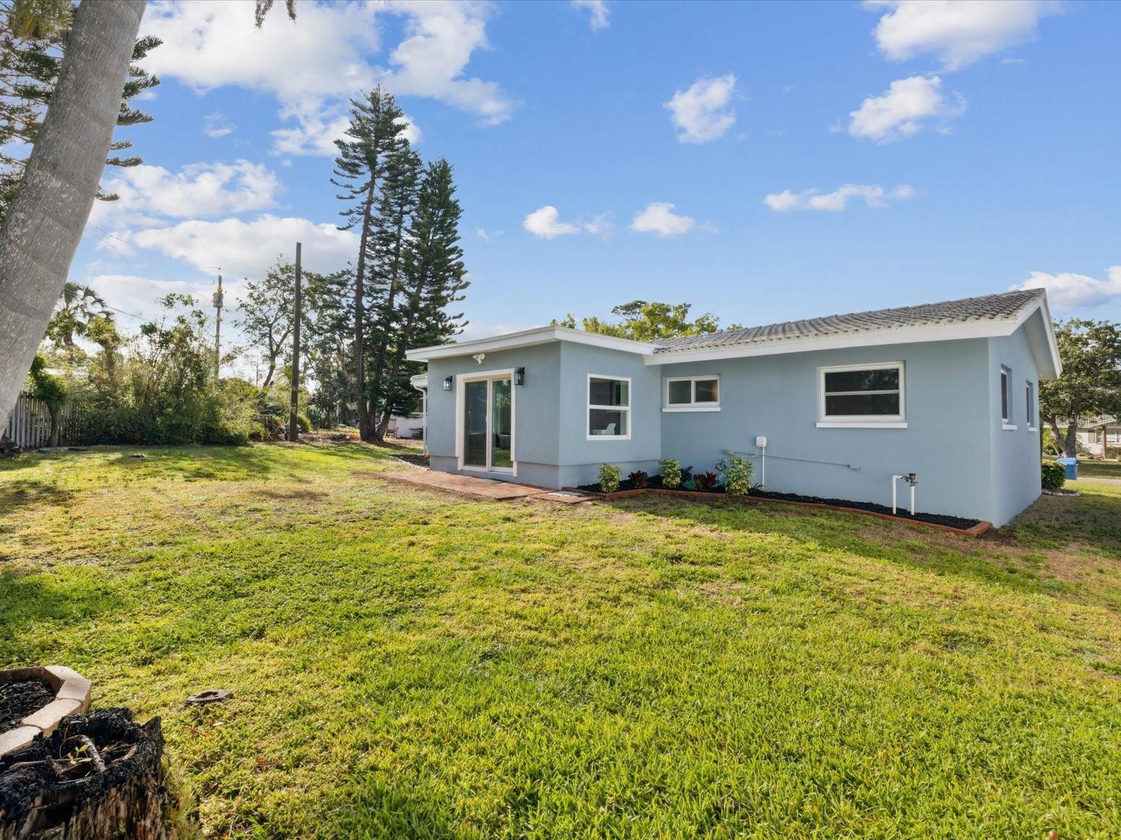 2028 PINE RIDGE DR, CLEARWATER, FL, 33763