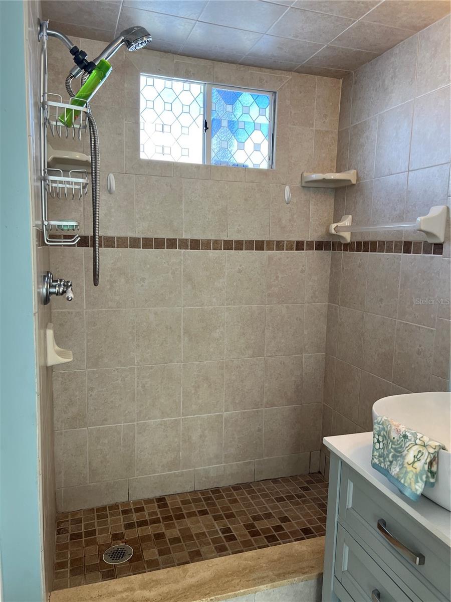2601 GULF DR N #221, BRADENTON BEACH, FL, 34217