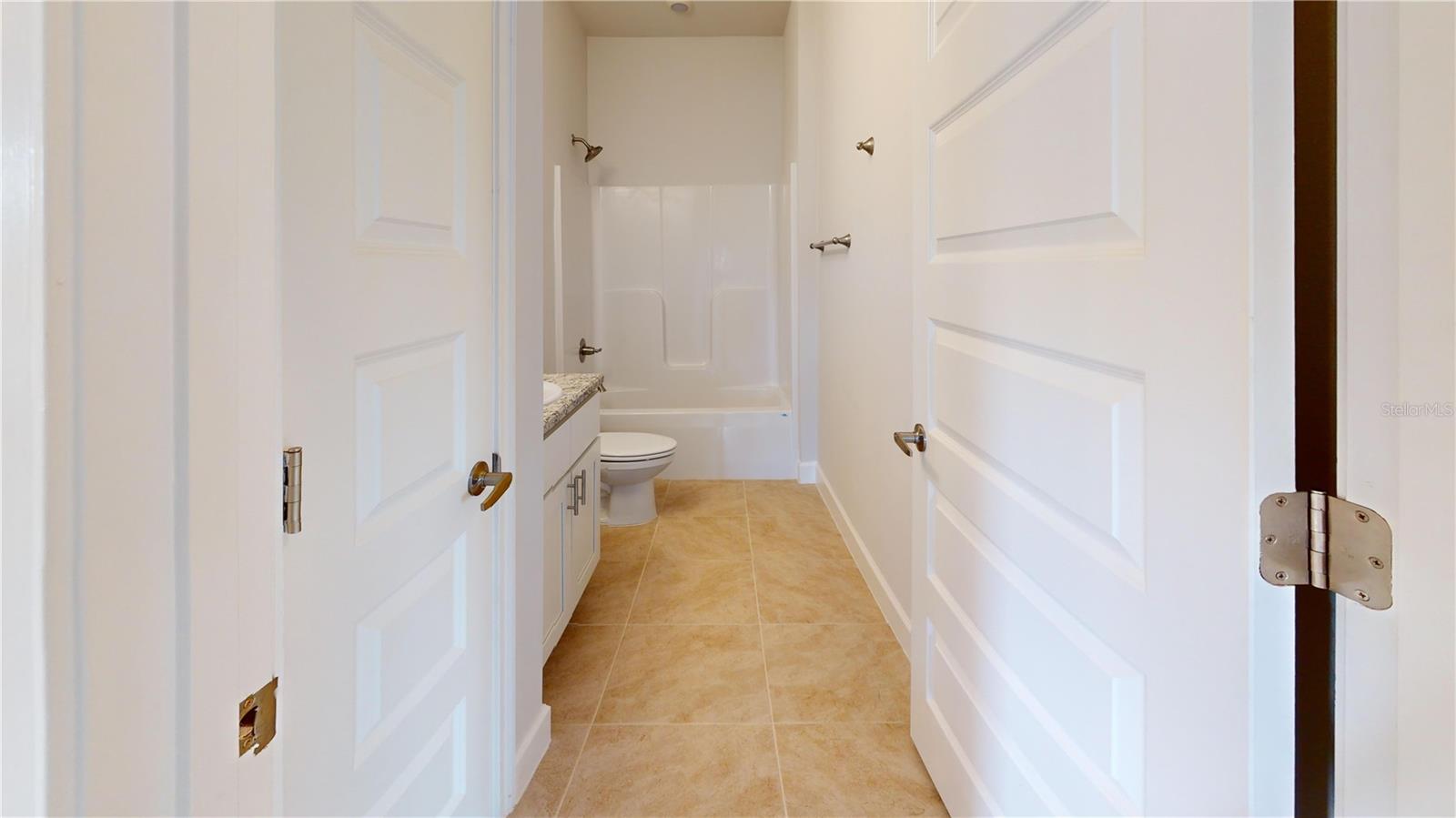 3303 E IRIS LN, BELL, FL, 32619