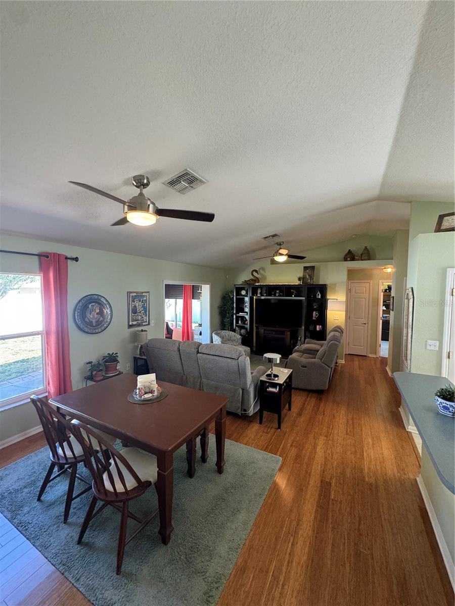 8181 BRISTOL BAY AVE, LAKELAND, FL, 33810