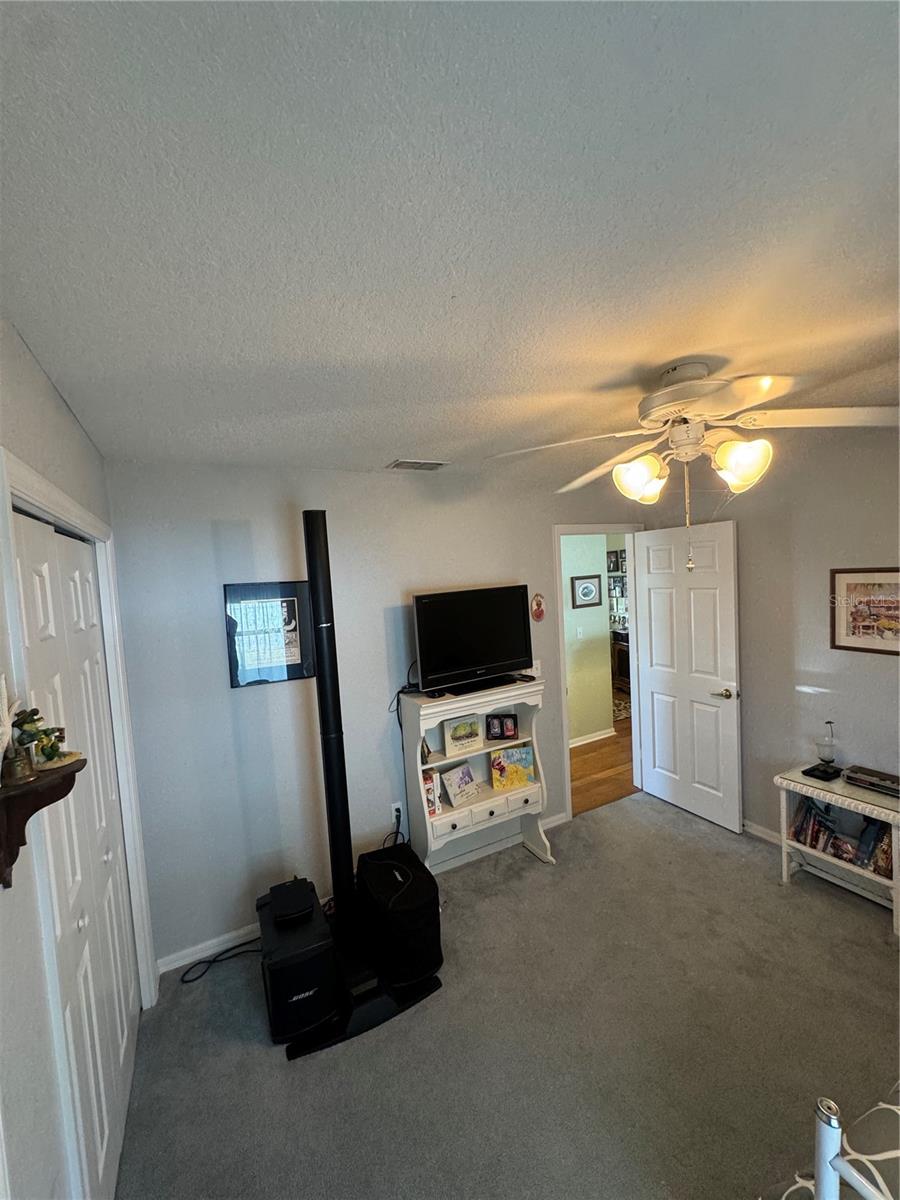 8181 BRISTOL BAY AVE, LAKELAND, FL, 33810