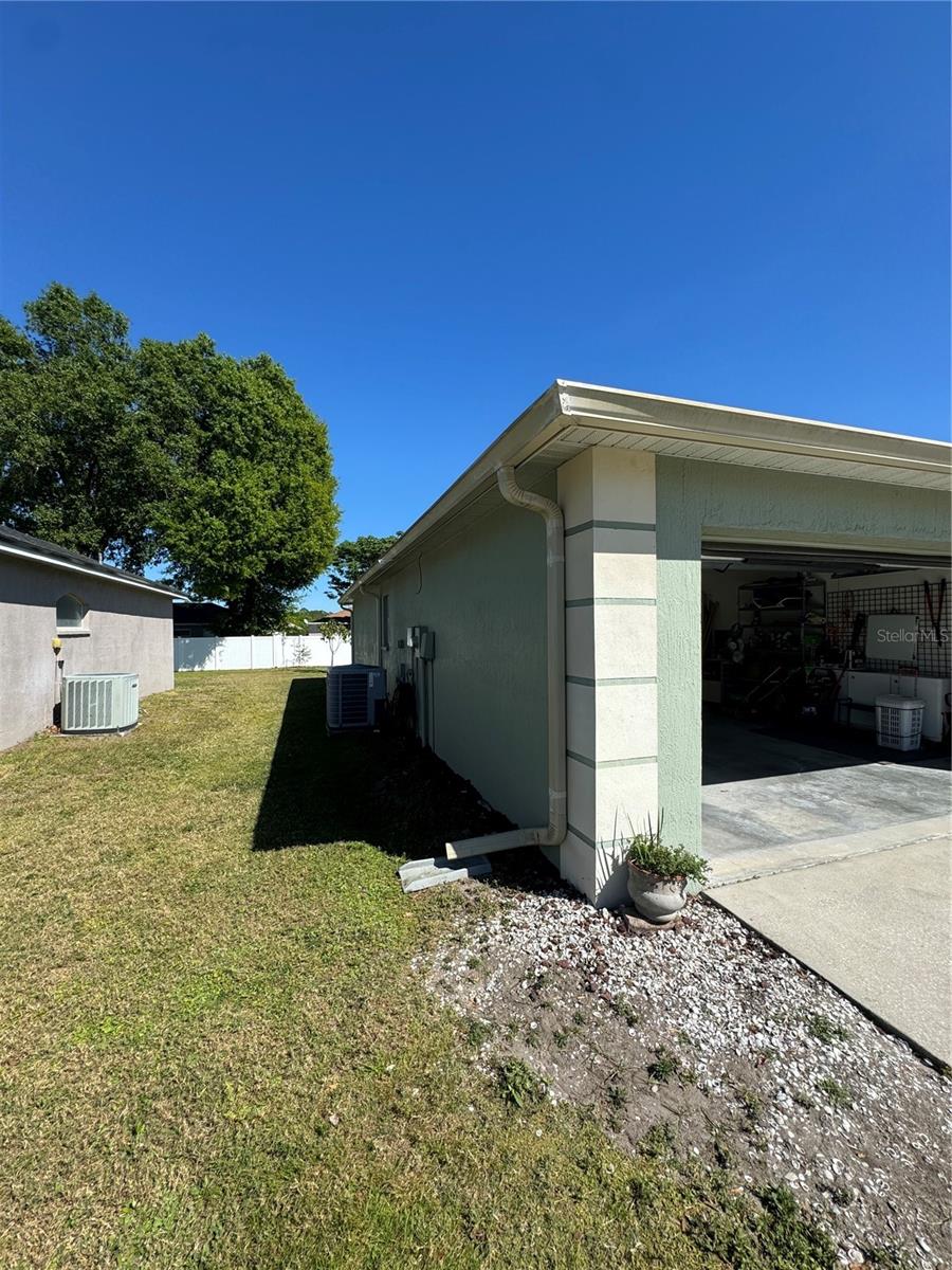 8181 BRISTOL BAY AVE, LAKELAND, FL, 33810