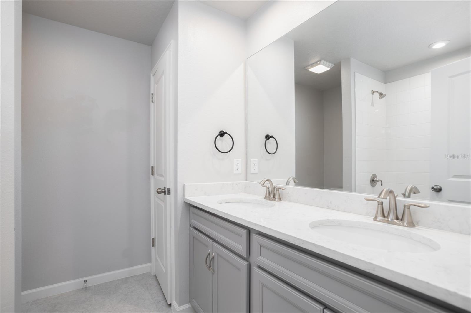 2443 ARBOR WIND DR, LUTZ, FL, 33558