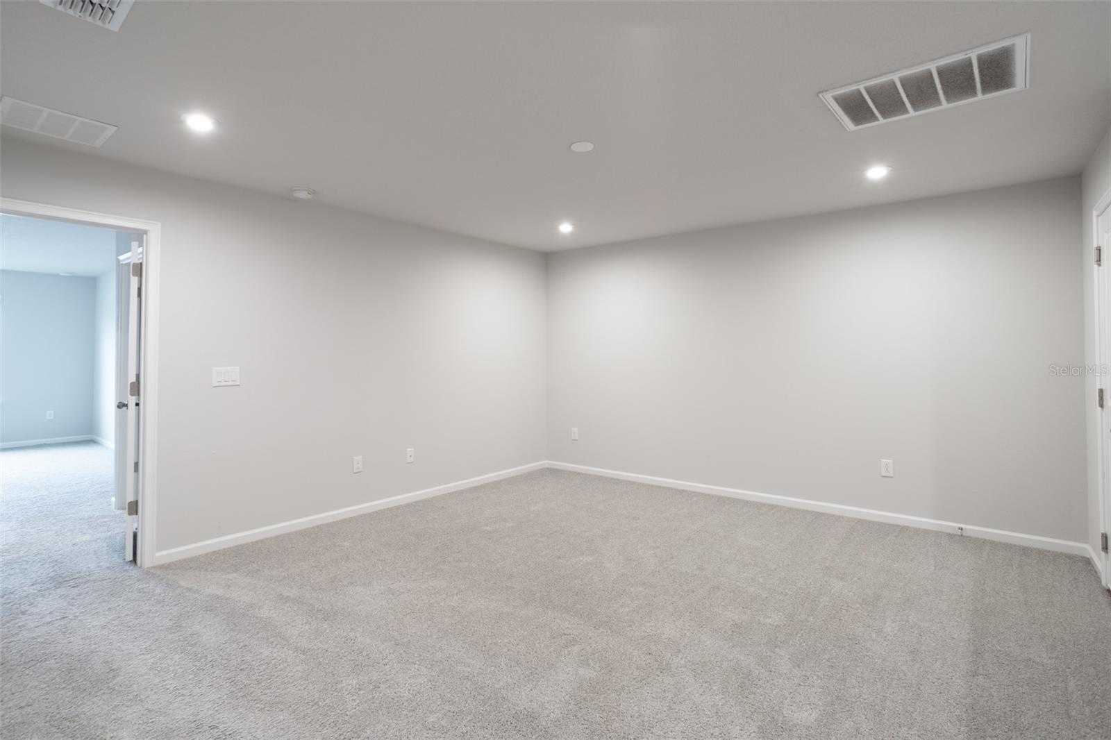 2443 ARBOR WIND DR, LUTZ, FL, 33558