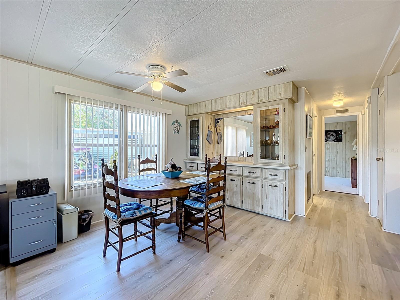 1308 MOHAWK CIR, TAVARES, FL, 32778