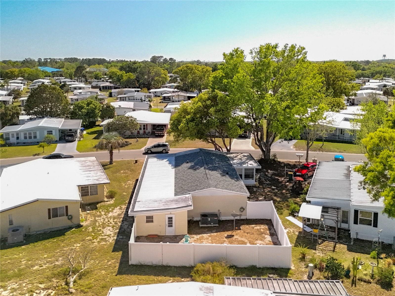 1308 MOHAWK CIR, TAVARES, FL, 32778