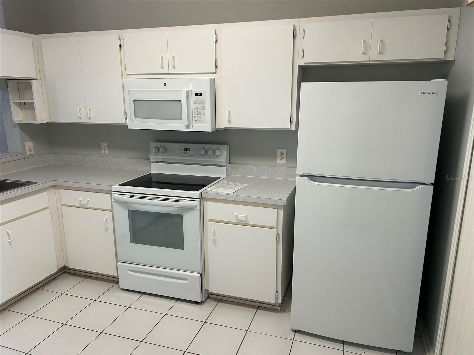 12482 BERKELEY SQUARE DR, TAMPA, FL, 33626