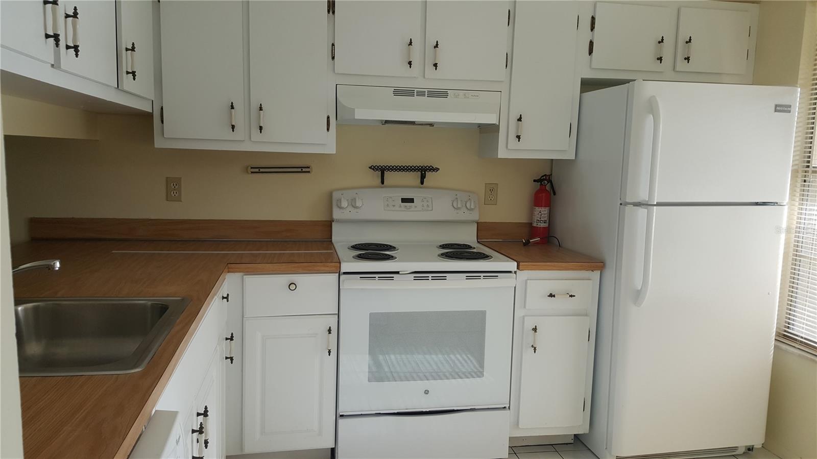 4216 42ND ST W, BRADENTON, FL, 34205