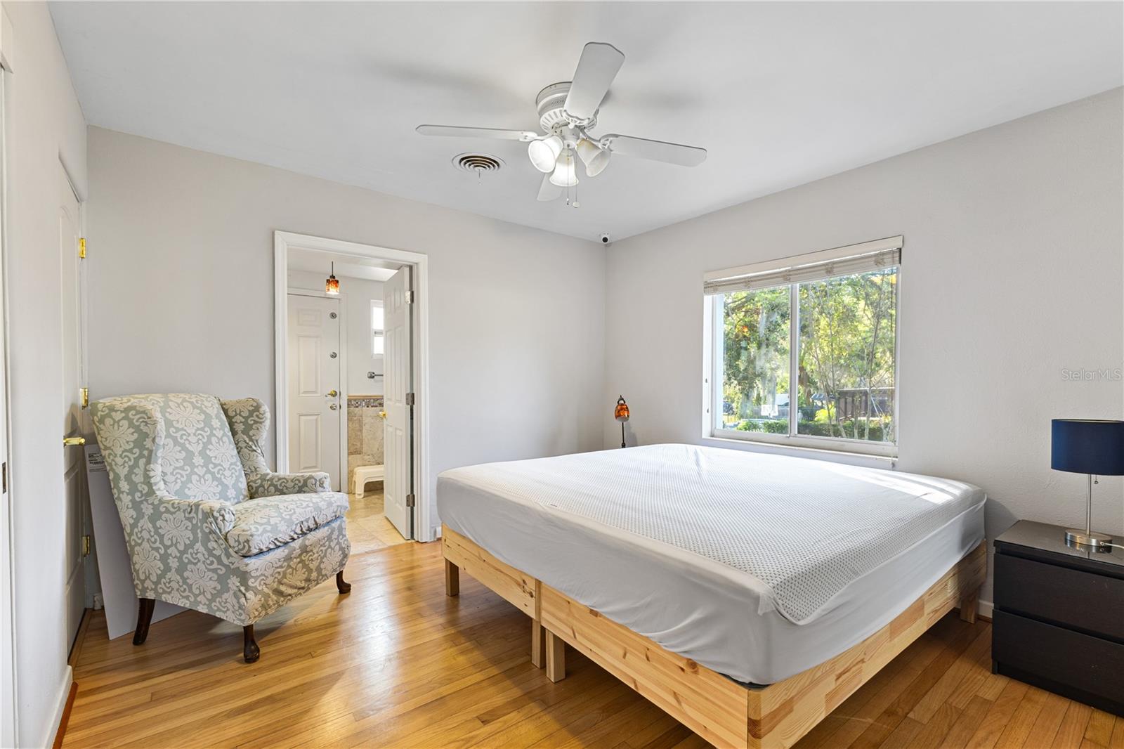546 QUEENS MIRROR CIR, CASSELBERRY, FL, 32707