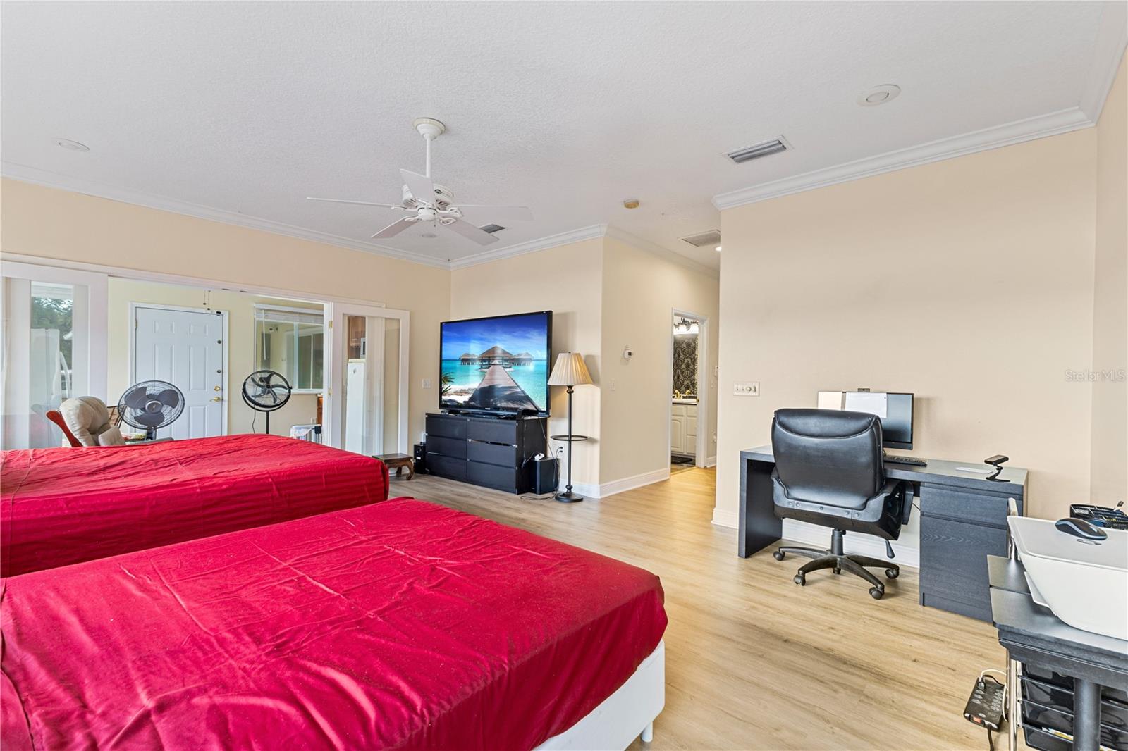 546 QUEENS MIRROR CIR, CASSELBERRY, FL, 32707