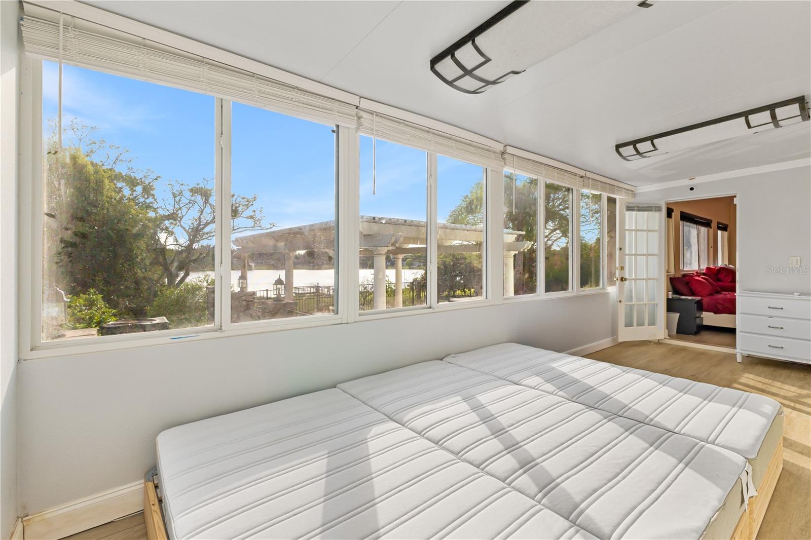 546 QUEENS MIRROR CIR, CASSELBERRY, FL, 32707