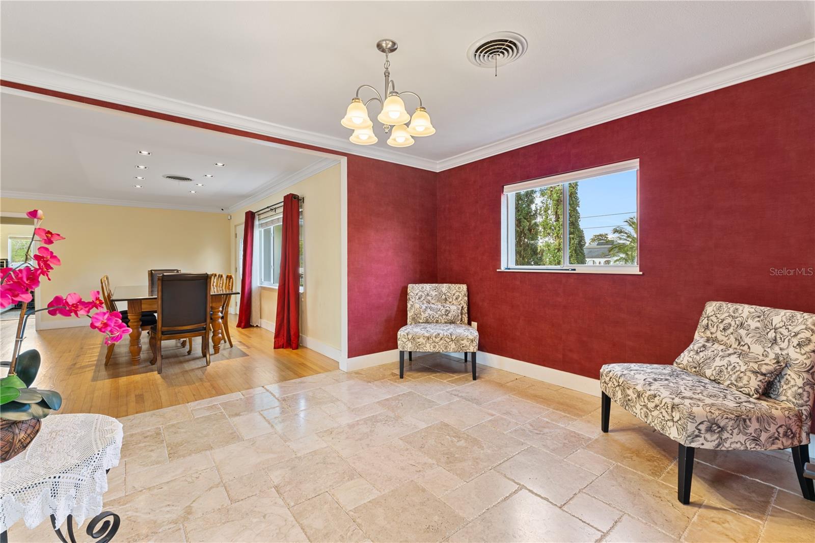 546 QUEENS MIRROR CIR, CASSELBERRY, FL, 32707