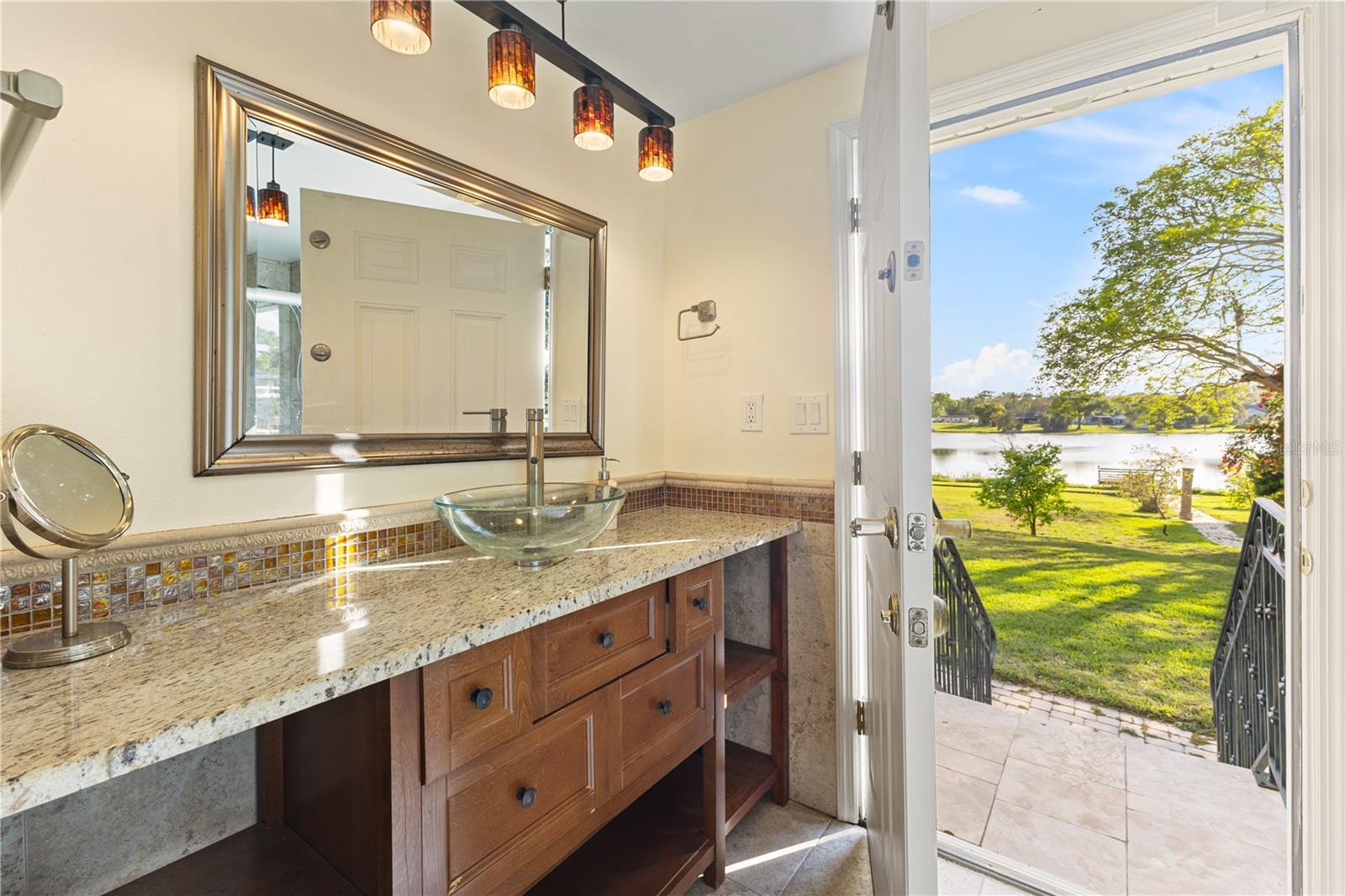 546 QUEENS MIRROR CIR, CASSELBERRY, FL, 32707