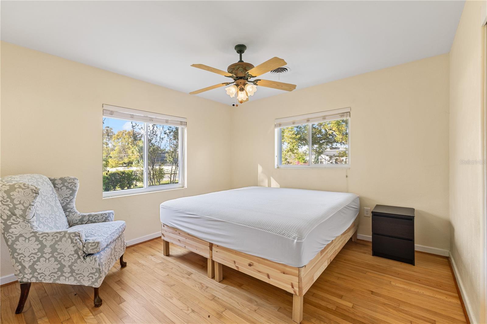 546 QUEENS MIRROR CIR, CASSELBERRY, FL, 32707