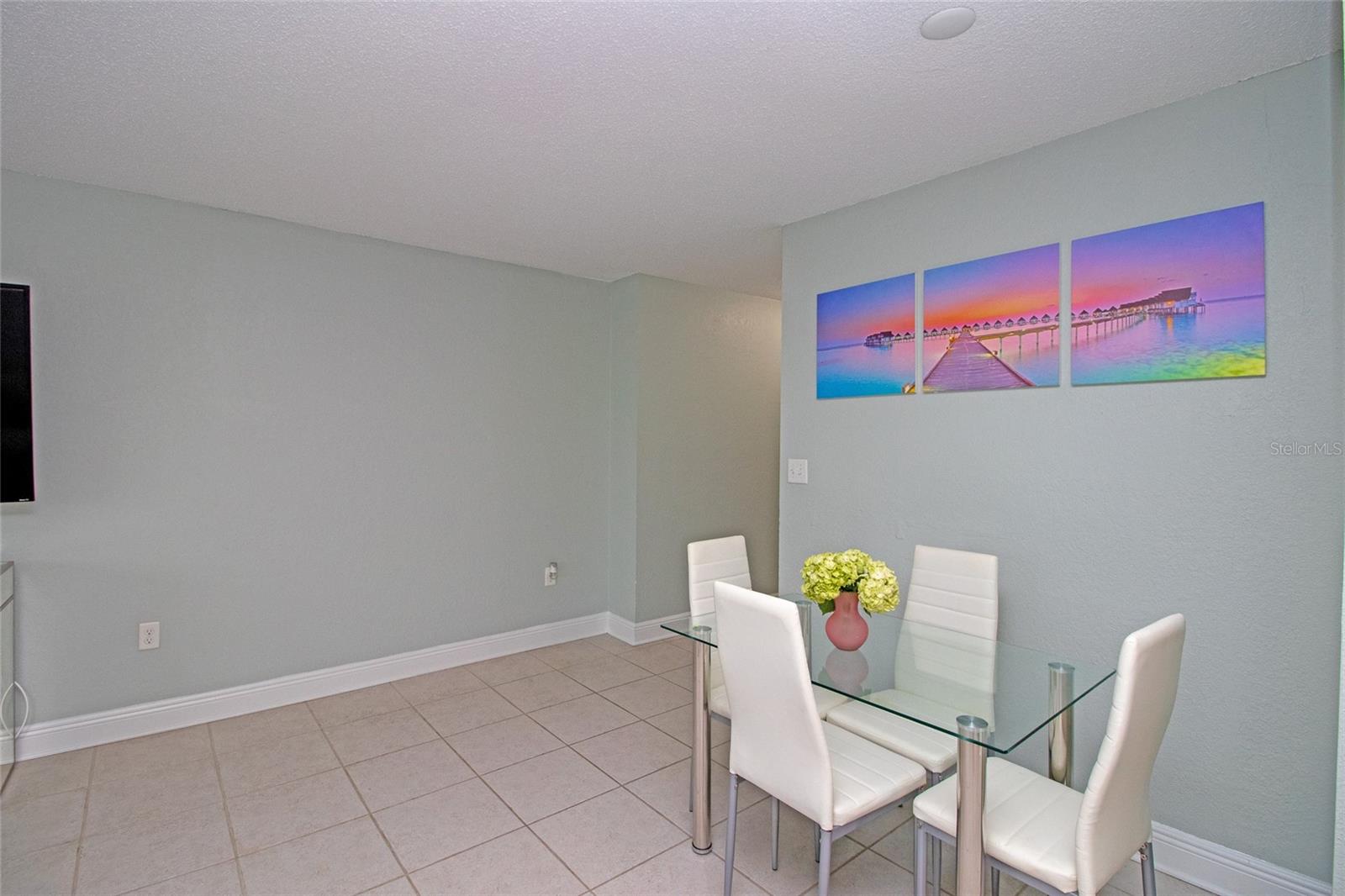 17035 GULF BLVD #205, NORTH REDINGTON BEACH, FL, 33708