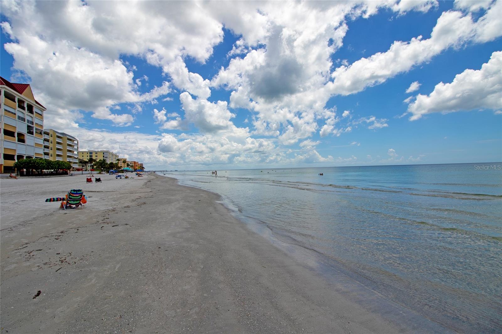 17035 GULF BLVD #205, NORTH REDINGTON BEACH, FL, 33708