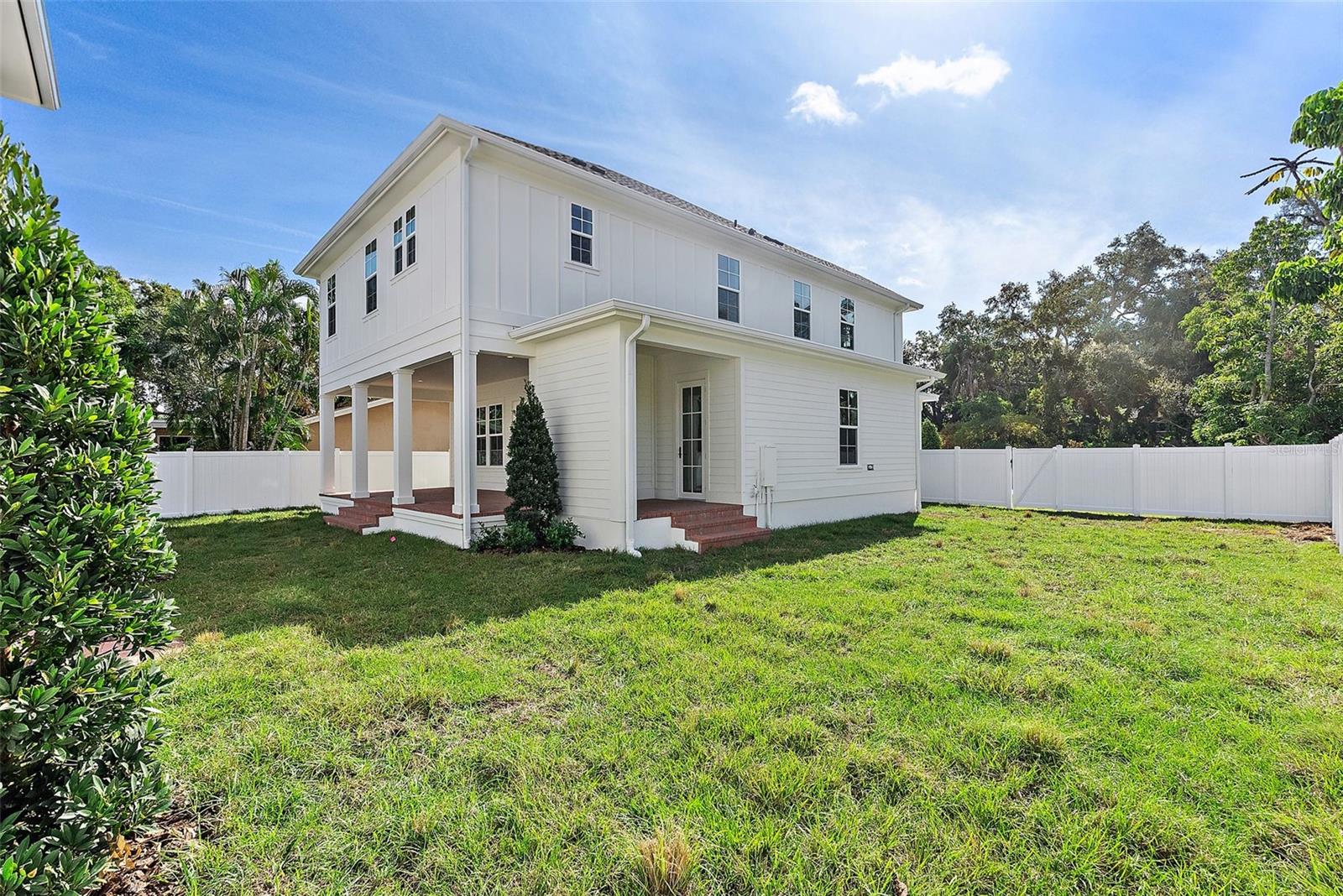 235 24TH AVE SE, ST PETERSBURG, FL, 33705