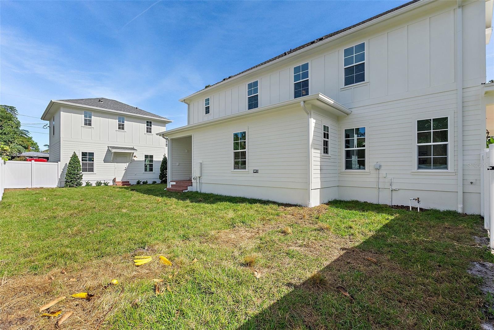 235 24TH AVE SE, ST PETERSBURG, FL, 33705