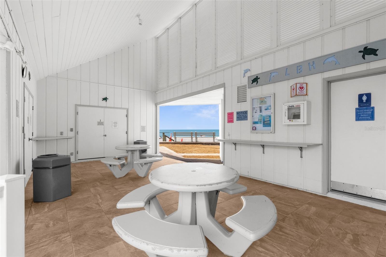 600 SUTTON PL #101B, LONGBOAT KEY, FL, 34228