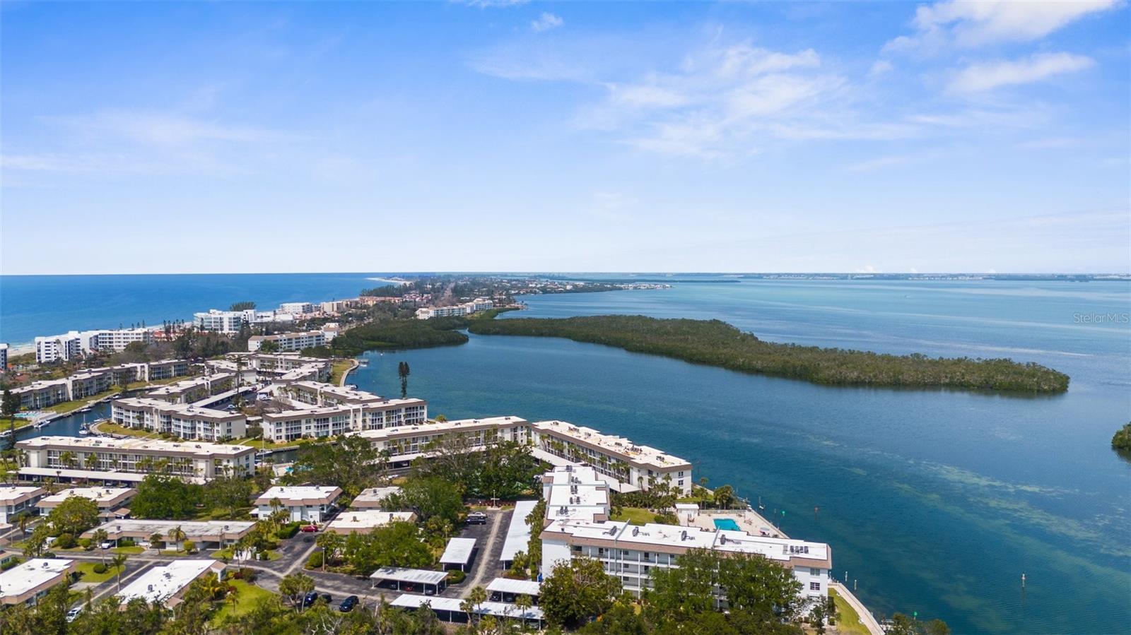 600 SUTTON PL #101B, LONGBOAT KEY, FL, 34228