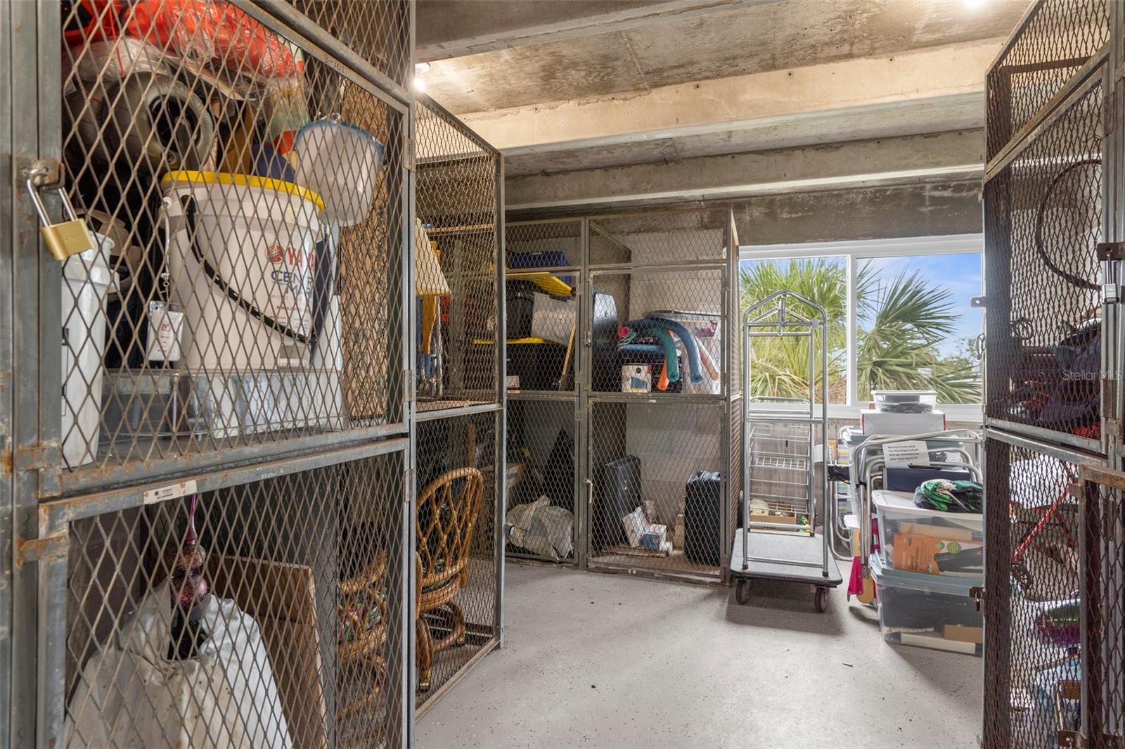 600 SUTTON PL #101B, LONGBOAT KEY, FL, 34228