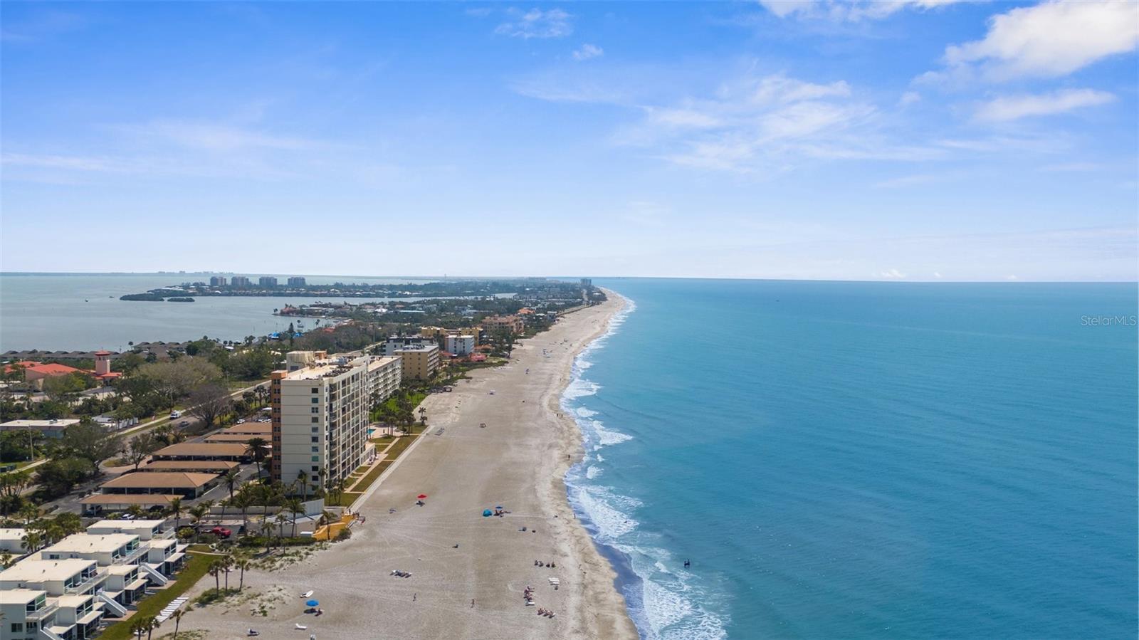 600 SUTTON PL #101B, LONGBOAT KEY, FL, 34228