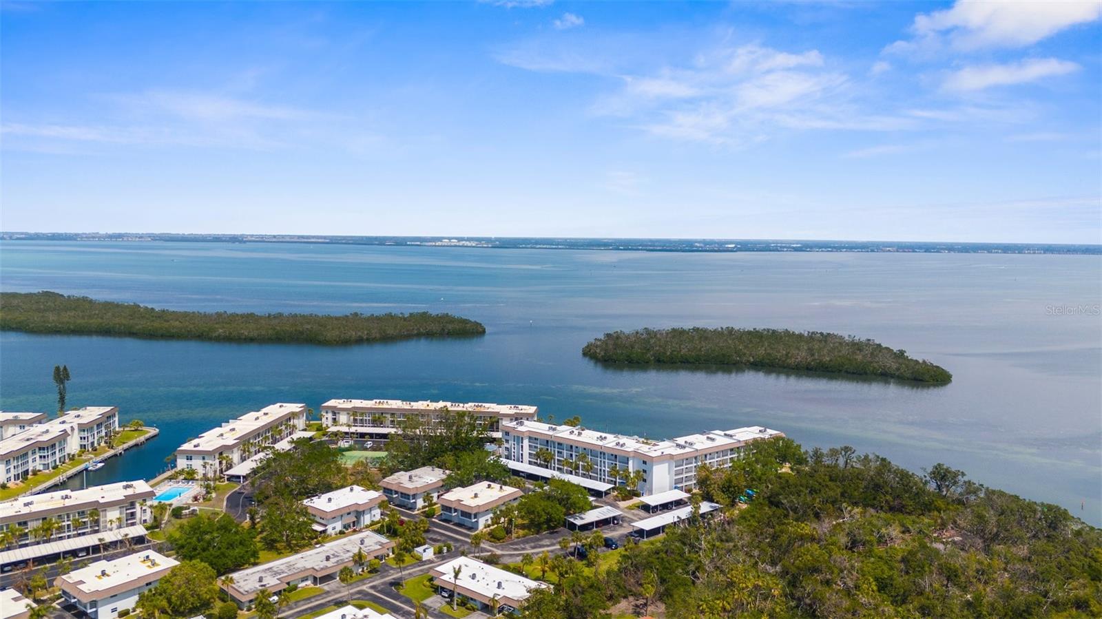 600 SUTTON PL #101B, LONGBOAT KEY, FL, 34228