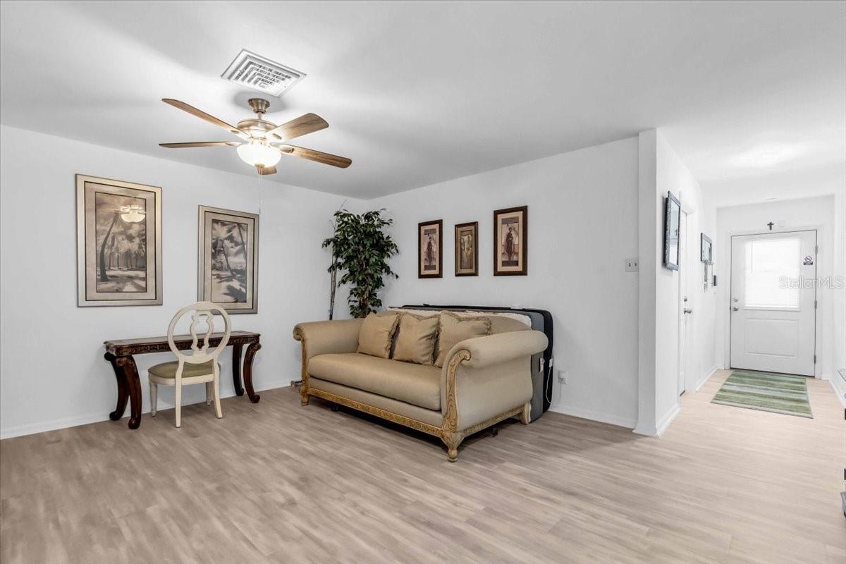 2211 ENGLEWOOD RD, ENGLEWOOD, FL, 34223