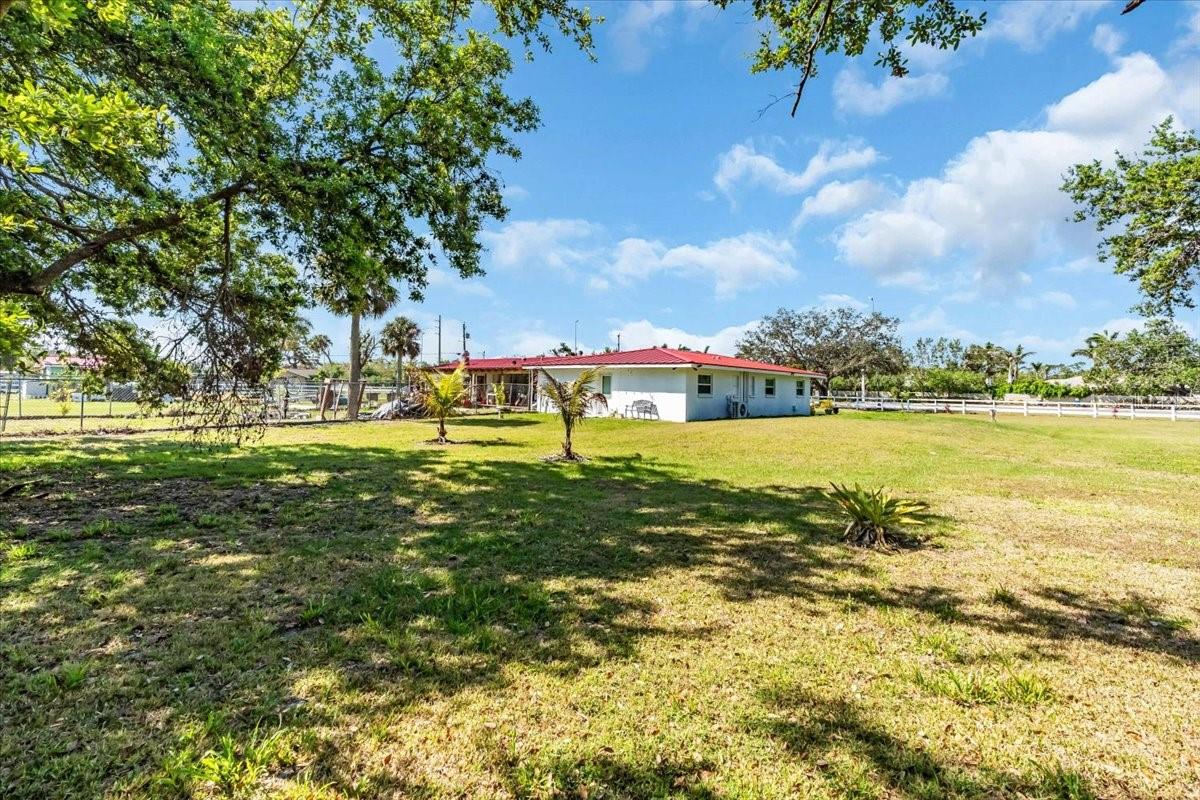 2211 ENGLEWOOD RD, ENGLEWOOD, FL, 34223