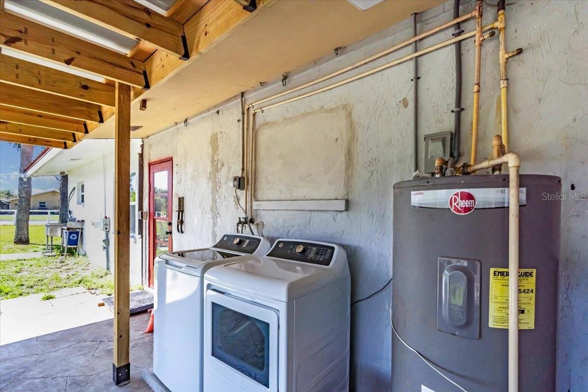 2211 ENGLEWOOD RD, ENGLEWOOD, FL, 34223