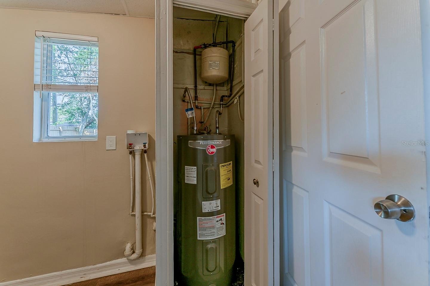 3706 WADE RD, ORLANDO, FL, 32808