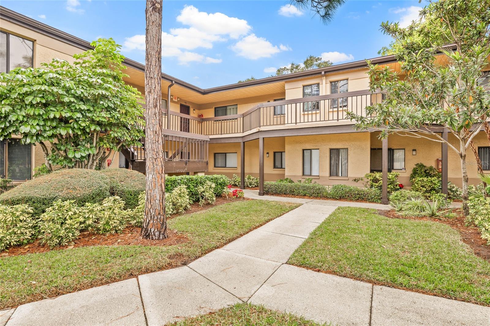 2693 SABAL SPRINGS CIR #203, CLEARWATER, FL, 33761