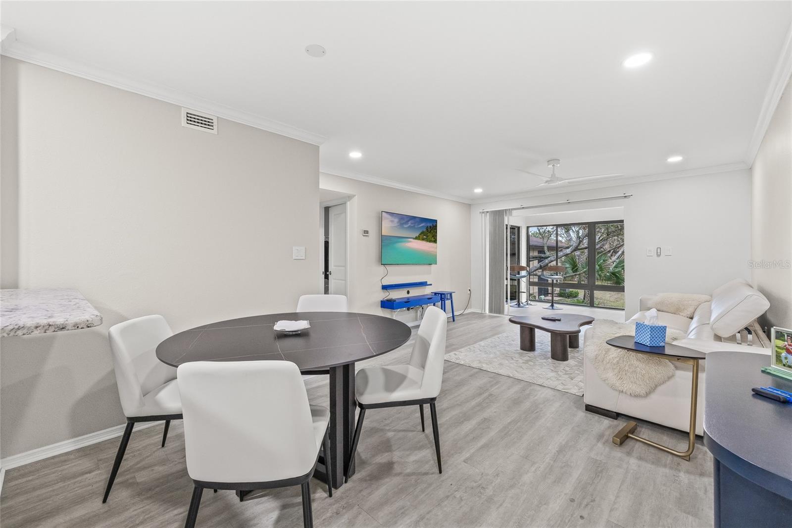 2693 SABAL SPRINGS CIR #203, CLEARWATER, FL, 33761