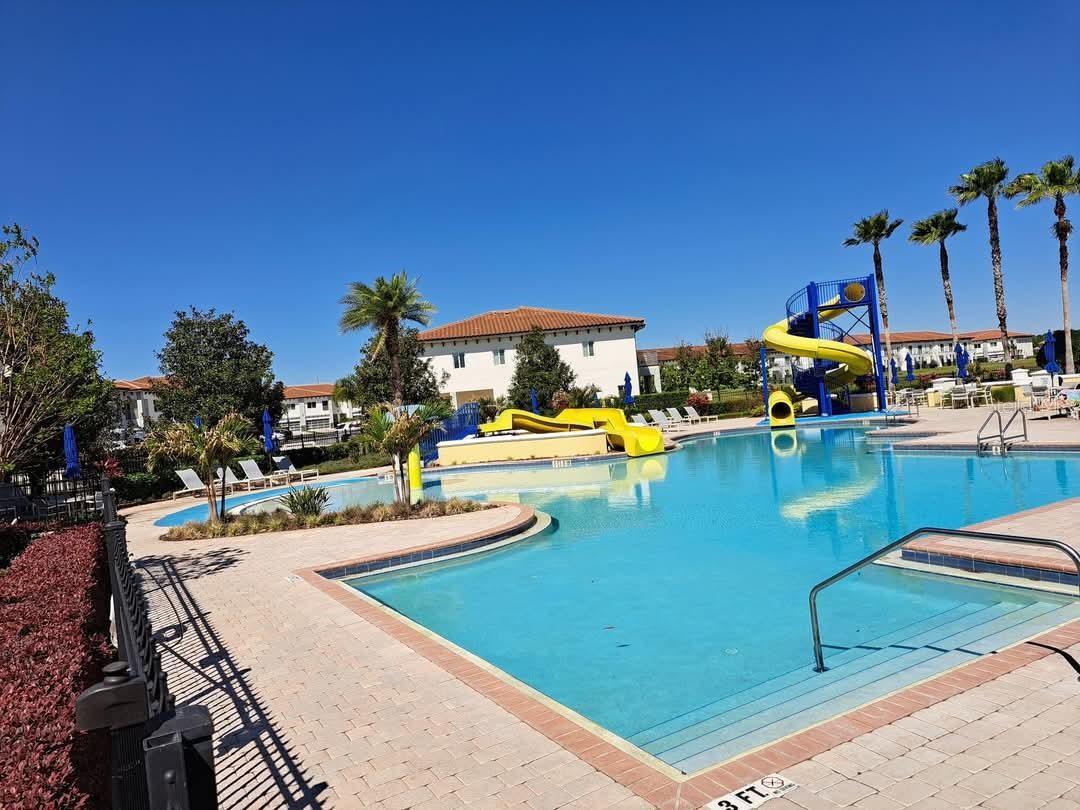 1530 LEXINGTON AV AVE, DAVENPORT, FL, 33837