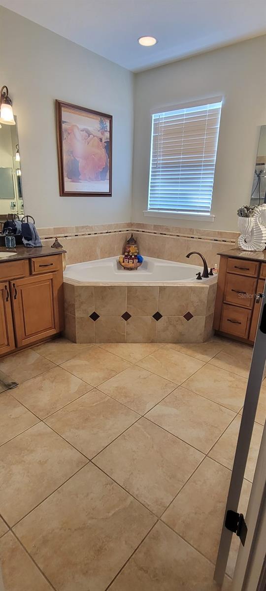 1530 LEXINGTON AV AVE, DAVENPORT, FL, 33837