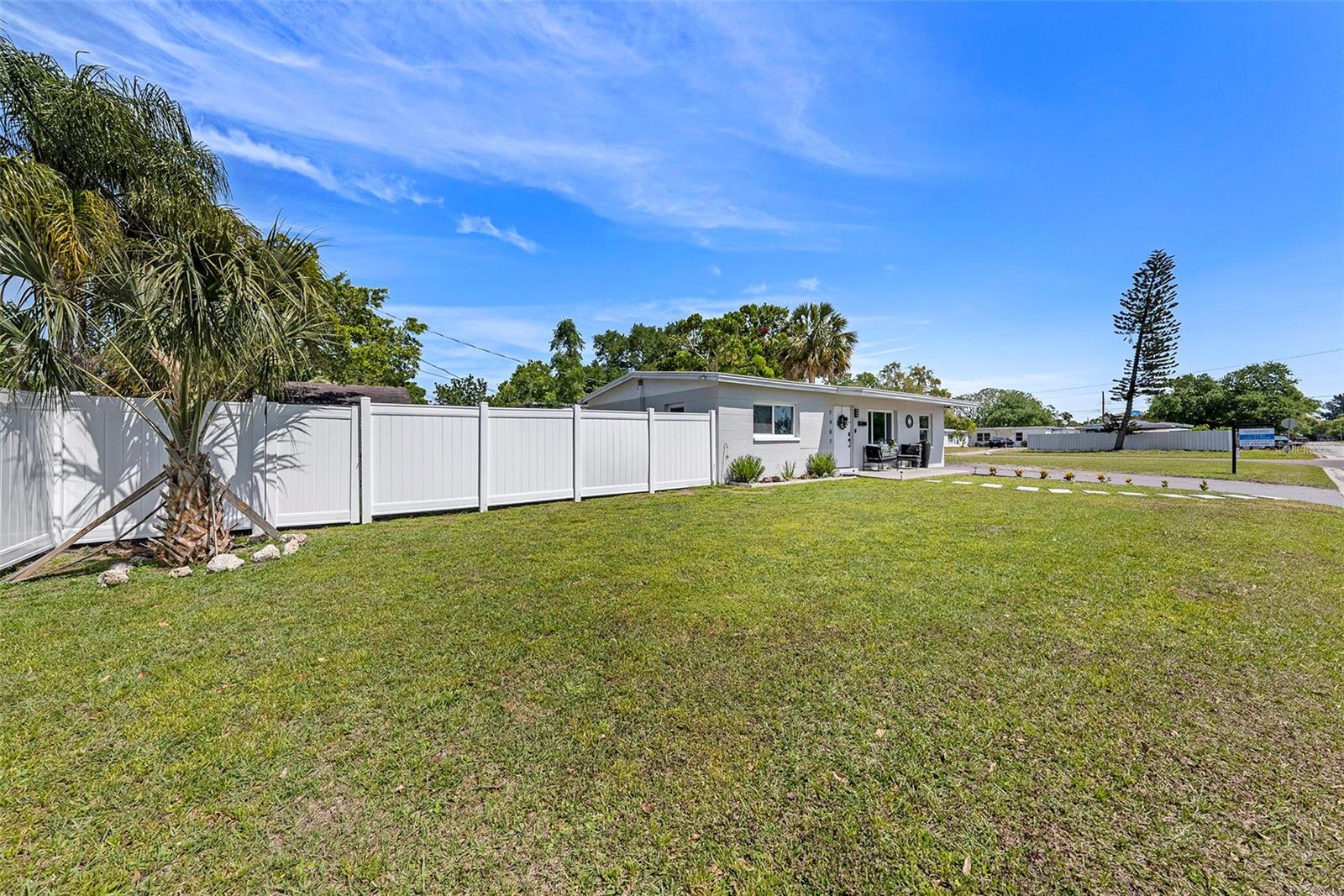 7401 35TH AVE N, ST PETERSBURG, FL, 33710