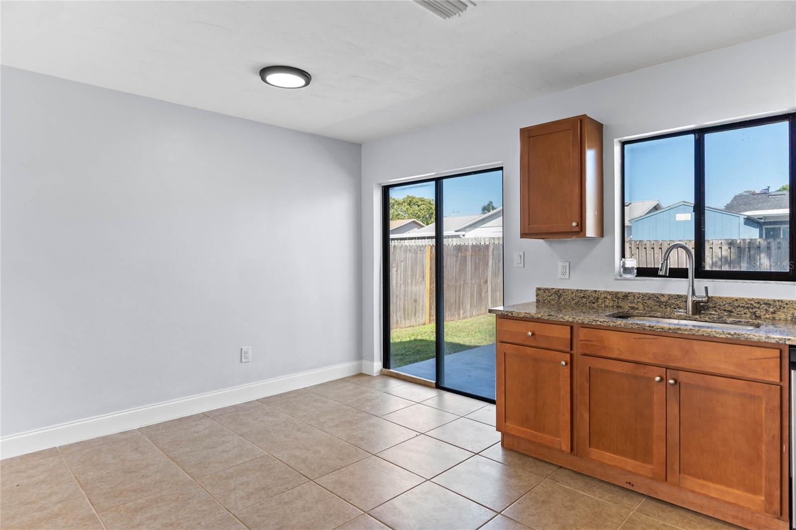 2955 FOXCROFT LN, SOUTH DAYTONA, FL, 32119