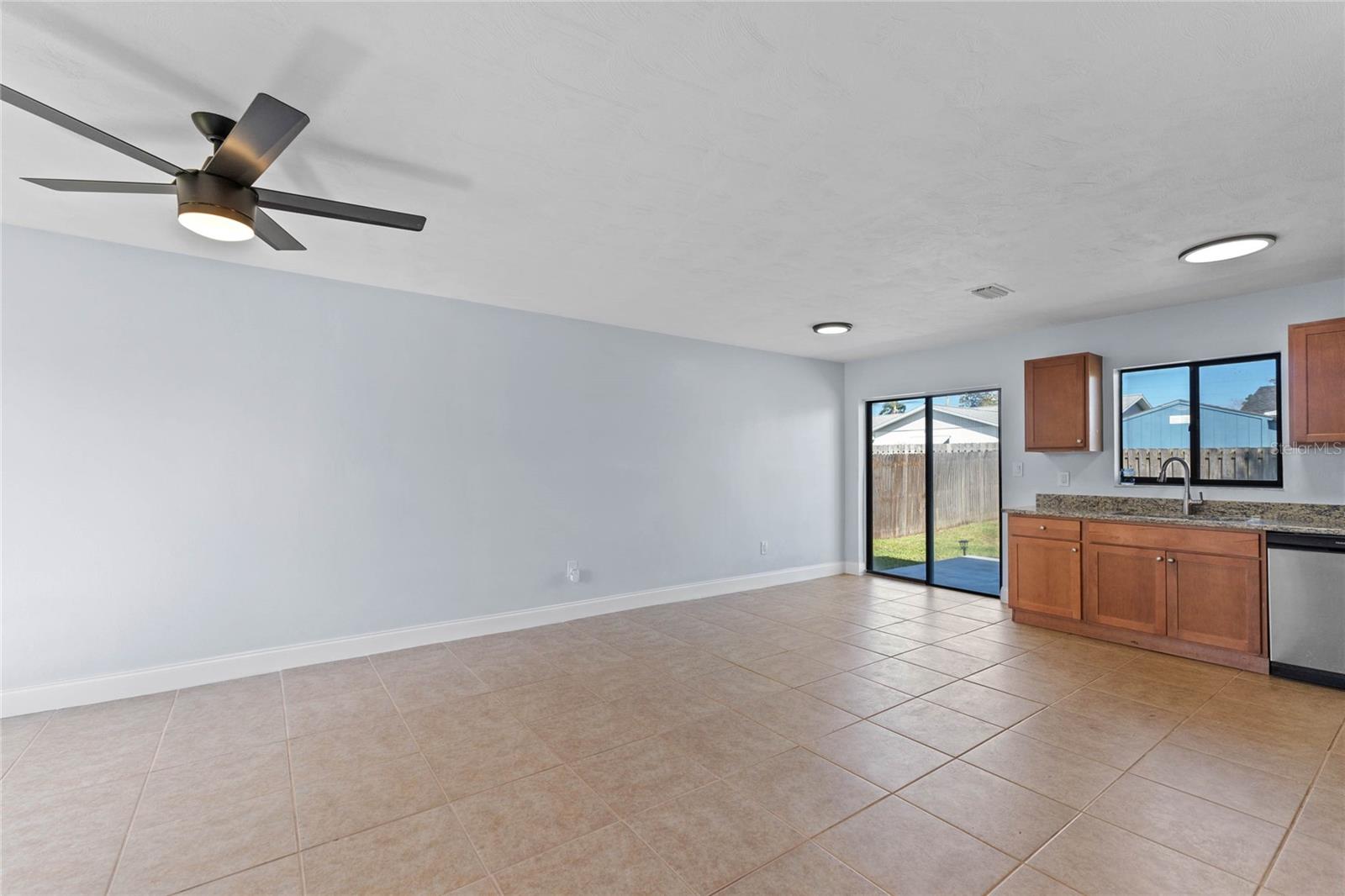 2955 FOXCROFT LN, SOUTH DAYTONA, FL, 32119