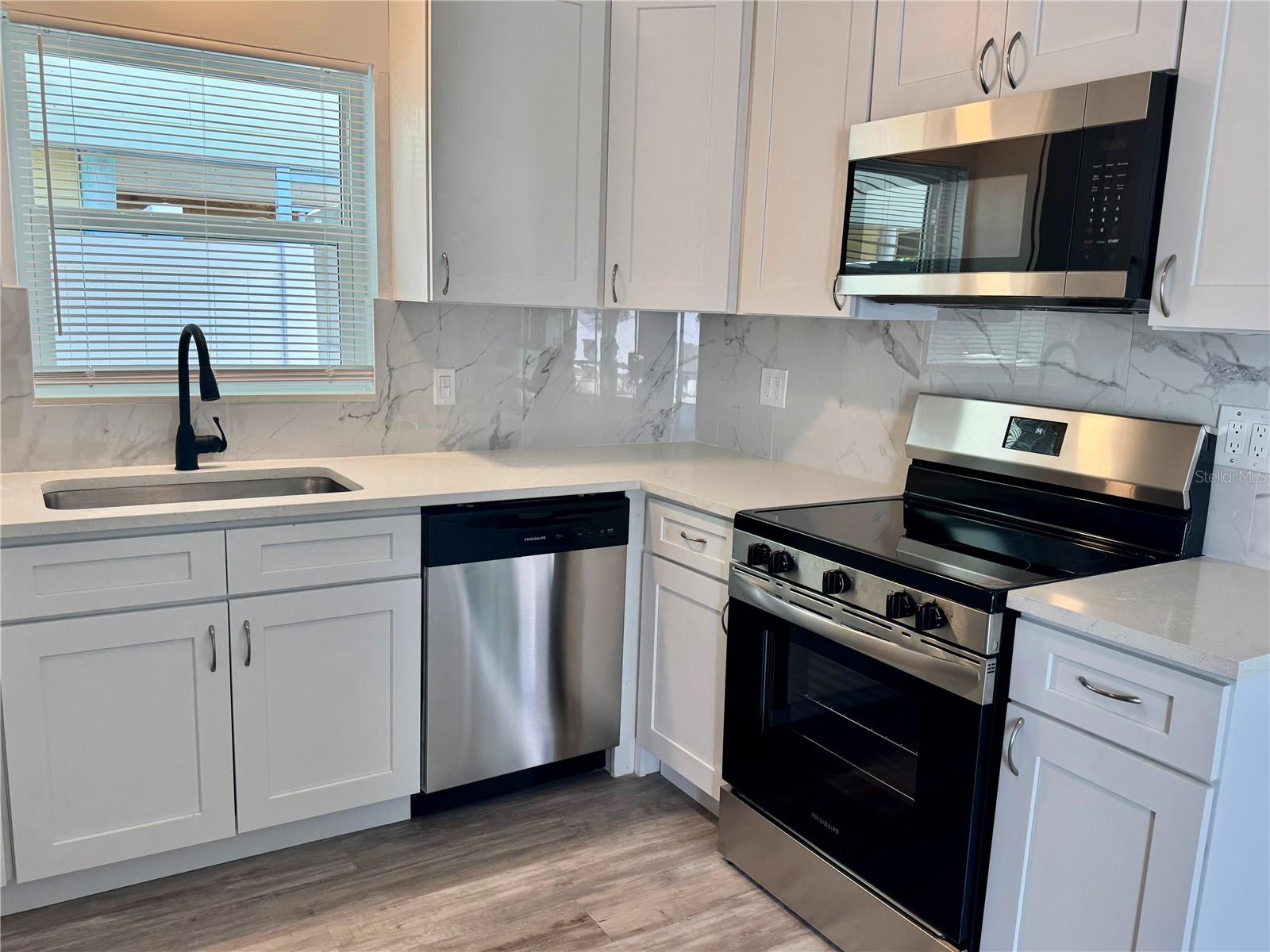 1008 1ST ST, INDIAN ROCKS BEACH, FL, 33785