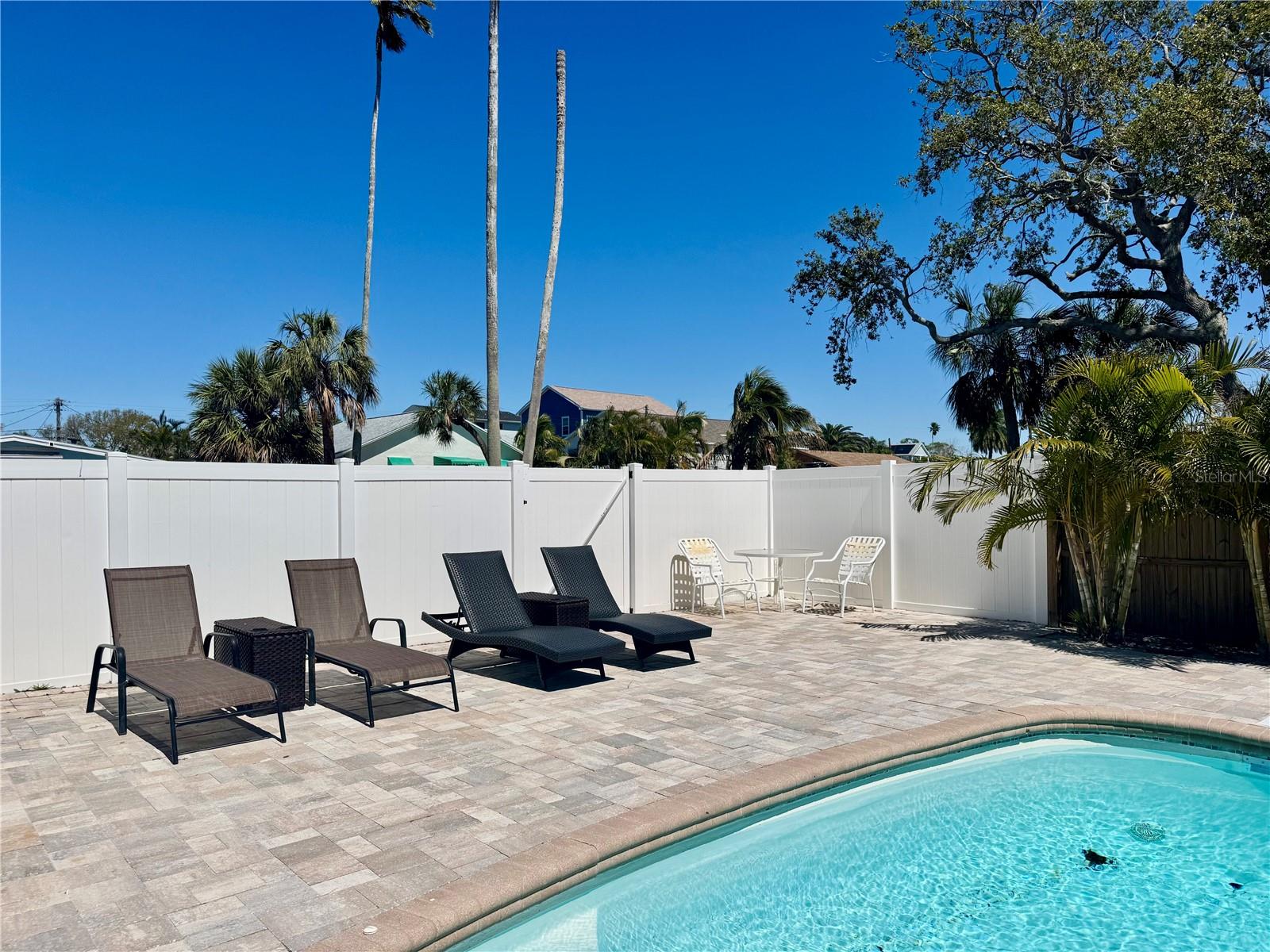 1008 1ST ST, INDIAN ROCKS BEACH, FL, 33785